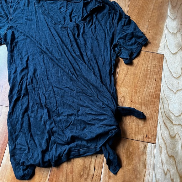 Black LULULEMON Studio to Street Shirt - Picture 3 of 3